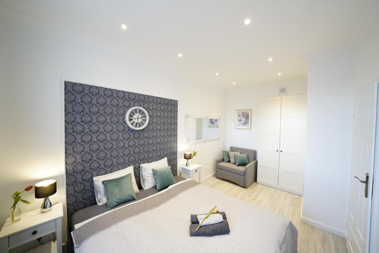 Small Residence - Apartamenty Sienkiewicza เคียลเซ ภายนอก รูปภาพ