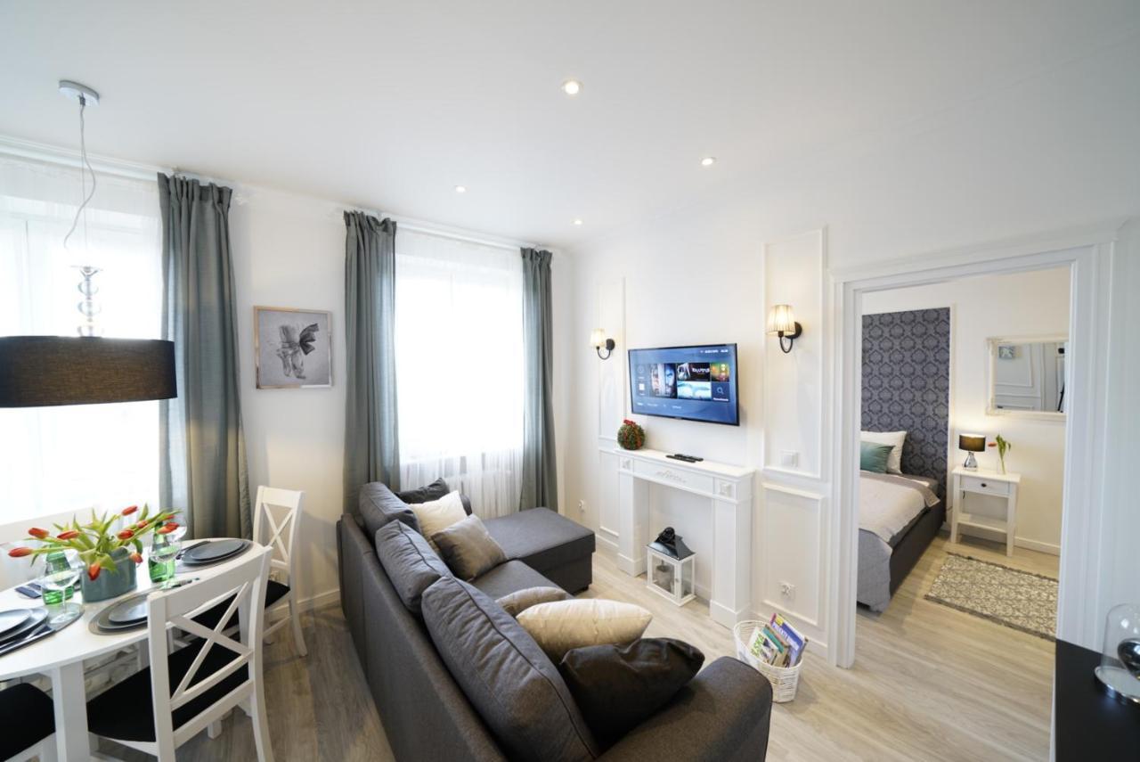 Small Residence - Apartamenty Sienkiewicza เคียลเซ ภายนอก รูปภาพ
